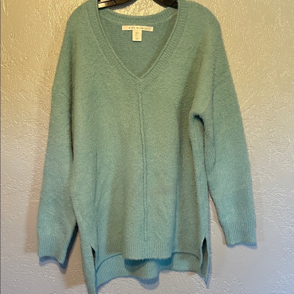 Max Studio Seafoam V-Neck Sweater